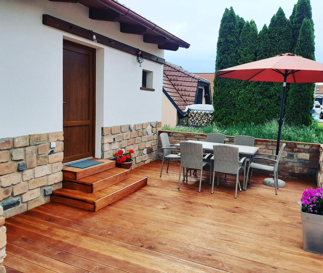 U Mateje Apartman Mutěnice Kültér fotó